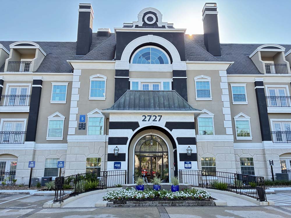 We buy apartment properties in any condition throughout the United States.